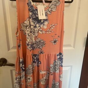 Floral tank